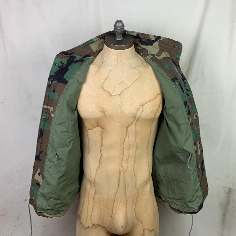 1990s Tricolor Cold Weather Military Jacket - Picture 7 of 10